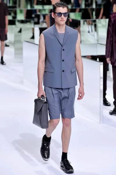 Look 41